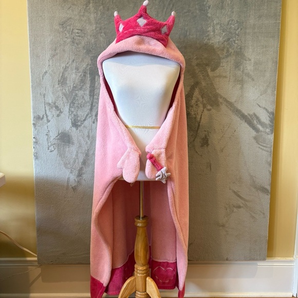 Pink Princess Crown Hooded Kids Blanket OS - Picture 1 of 13